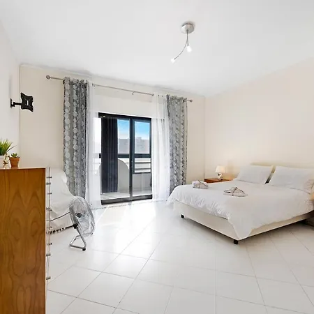 Berga's Flat Apartment